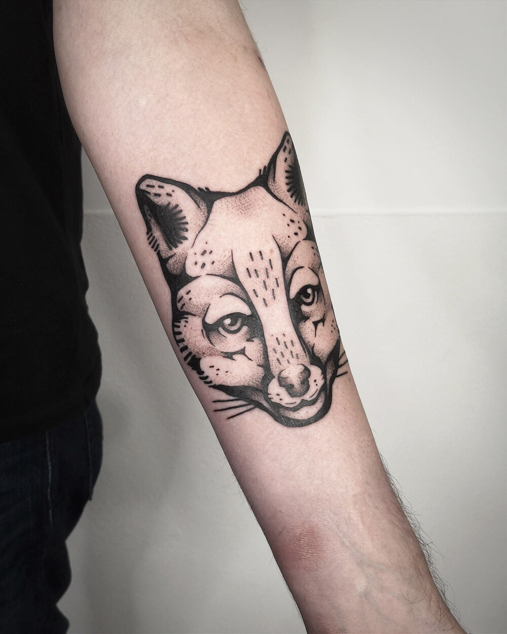 Geometric Blackwork Tattoo of a Fox by Christian Eisenhofer - foxhead blackwork dotwork abstracttattoo - Studio Sturmfrei Tattoo Berlin
